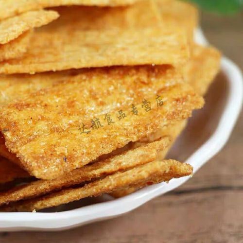 红允钢盔锅巴 无名小卒脆锅巴网红罐装锅巴牛排麻辣味休闲零食特产